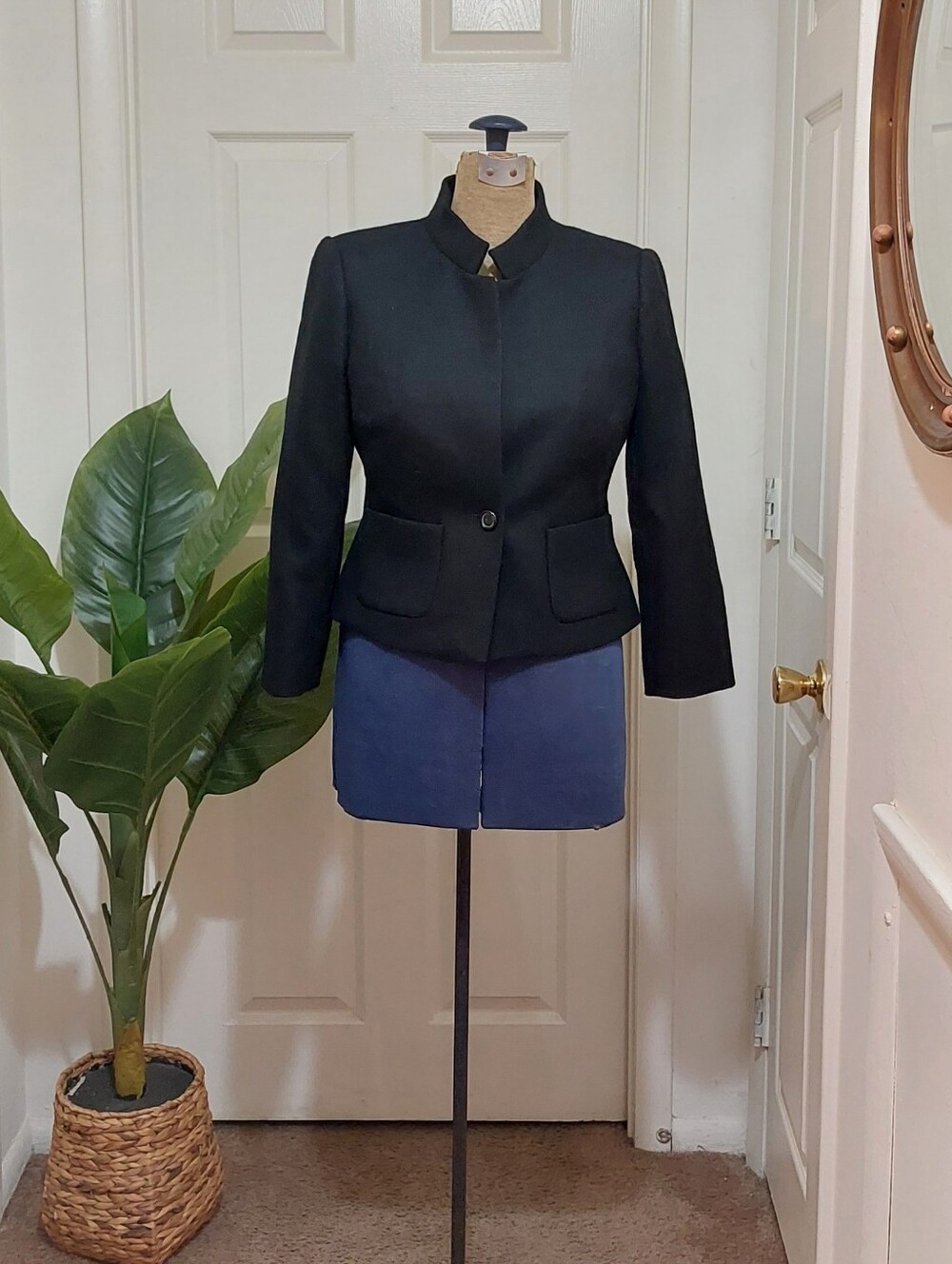 J. Crew Black Tailored Mandarin-Collar Blazer Size 4